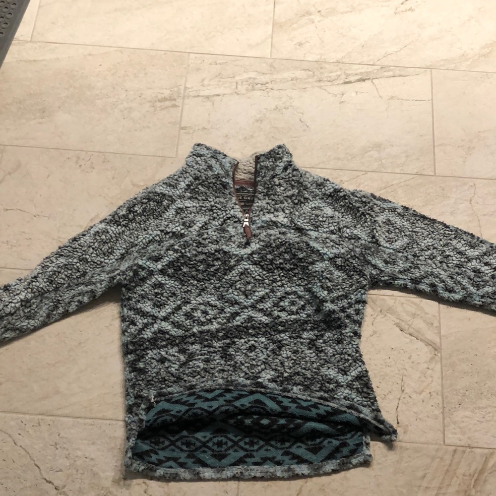 True grit pullover